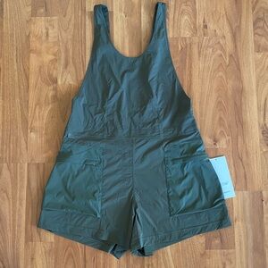 ❤️ Lululemon Glyde Cargo Hiking Romper Jumpsuit Army Green Size Medium NWT